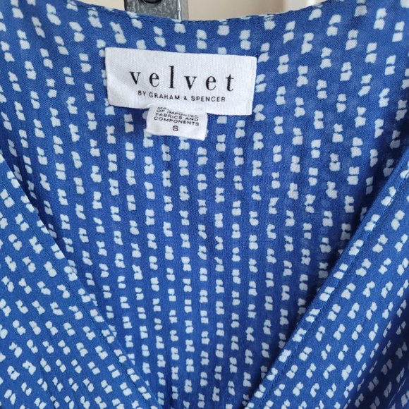 Blue and white wrap dress - Picture 2 of 5